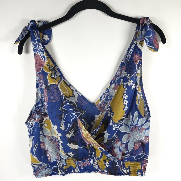 ‘Weekend in Montauk’ Vibrant Crop​ Top - Picture 11 of 11